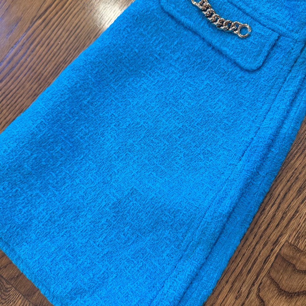 Zara Blue Mini Skirt with Chain Detail - Picture 4 of 4